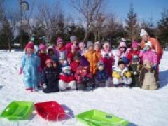 みんなニコニコ!楽しかったそり遊び ~27日 年中少組さん~ 昭和公園にて