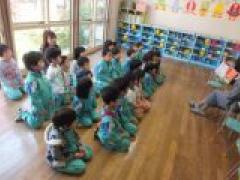 絵本の読み聞かせスタート ~マシュマロさん、今年度もよろしくお願いいたします~