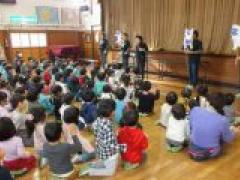 マシュマロの皆さんに感謝・感謝!! ~今回で最後の絵本の読み聞かせ~