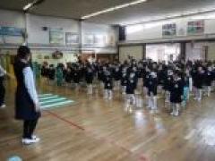 みぎ・ひだり・みぎ!~交通安全教室~